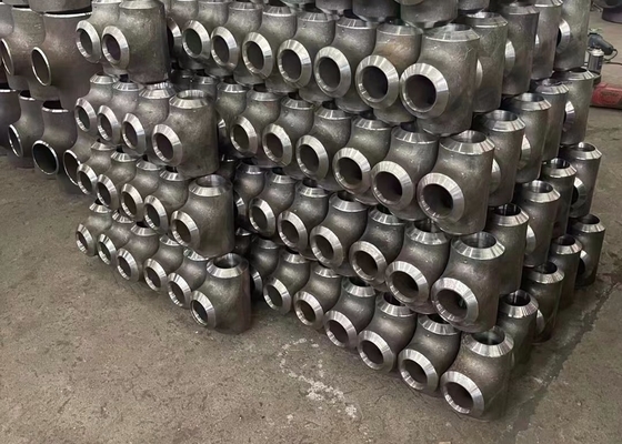 ঢালাই DIN2605 কার্বন ইস্পাত Tee Astm A234 Sch 80 Xs Xxh Sch160
