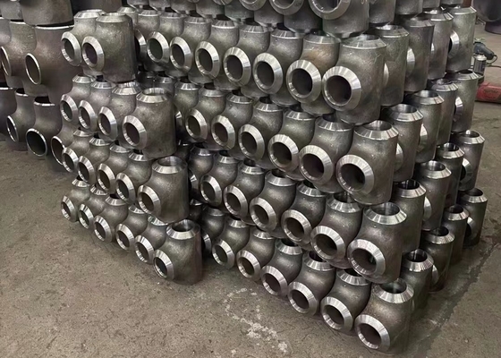 Astm A234 কার্বন ইস্পাত টি গ্যাস পেট্রোলিয়াম তেল St35.8 হ্রাস করছে