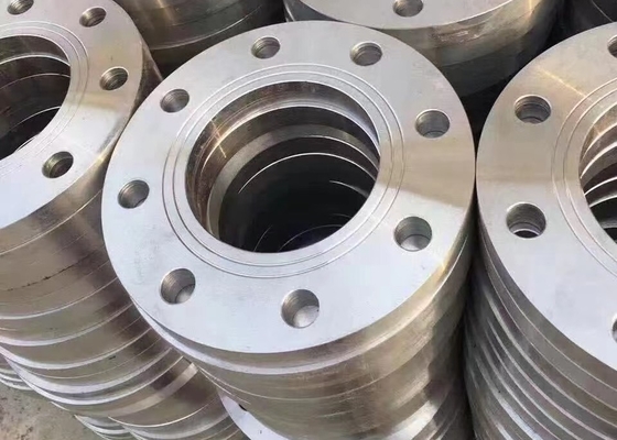 ASME Pn100 Dn100 নকল কার্বন ইস্পাত ফ্ল্যাঞ্জ ফ্ল্যাট স্লিপ উত্থাপিত ফেস ওয়েল্ড নেক