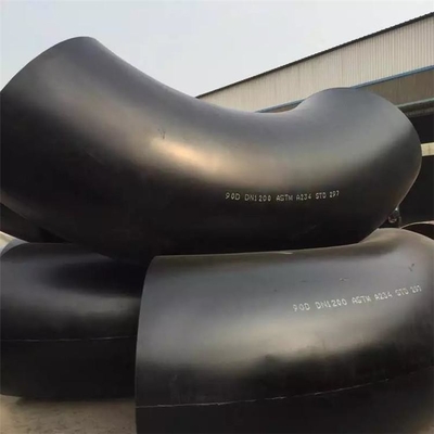বড় কার্বন ইস্পাত কনুই 24&quot;---48&quot; 90 ডিগ্রি এলআর এলবো বেভেলেন্ড কালো পেইন্টিং